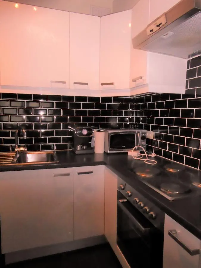 Luxurious T3 Garage, View On The Noordzee, 2-6 P Baby In Ostend Plein Center Apartment
